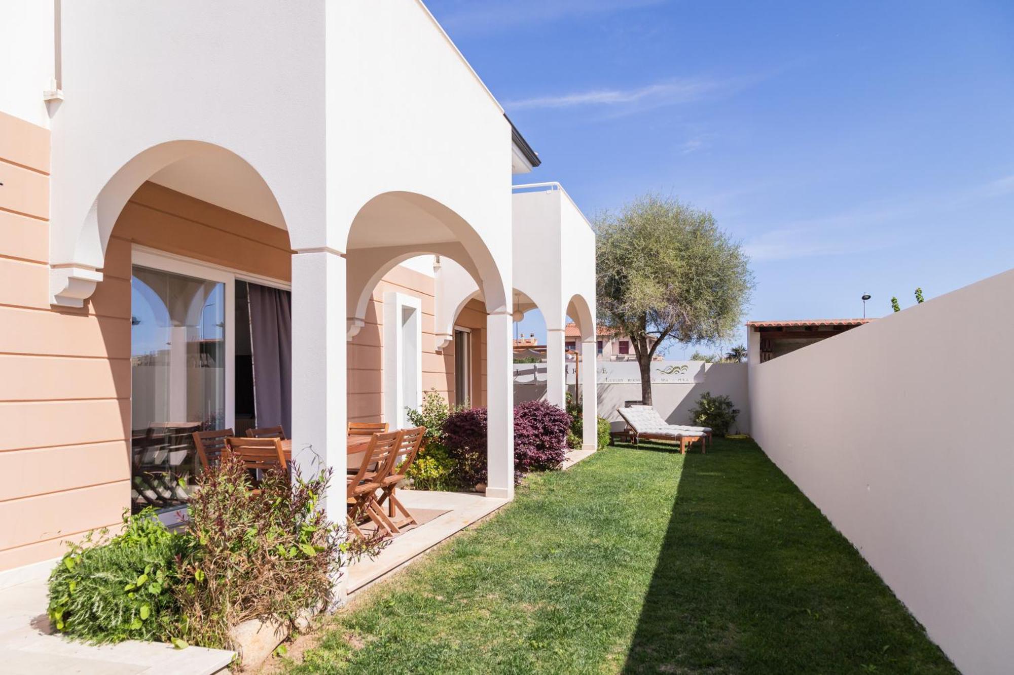 Apartament Residenza Del Barone Luxury House - Pula, Sardegna Zewnętrze zdjęcie